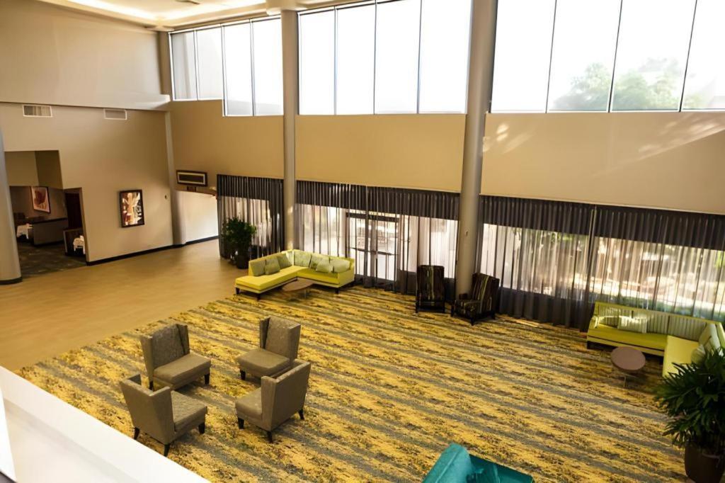 Ontario Gateway Hotel 外观 照片